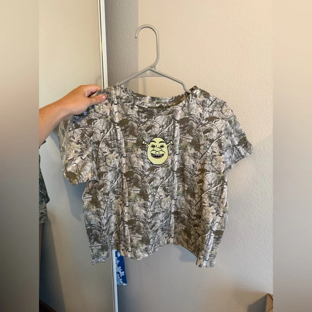 SHREK cropped tee - Picture 3 of 9